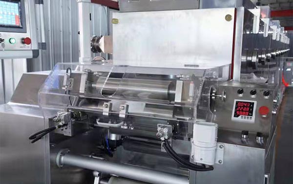 OZM340-10M-Transdermal-Patch-Making-Machine007